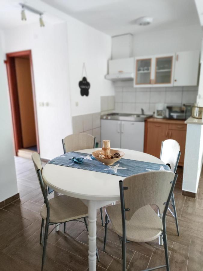 Apartments And Rooms Marica Makarska Luaran gambar