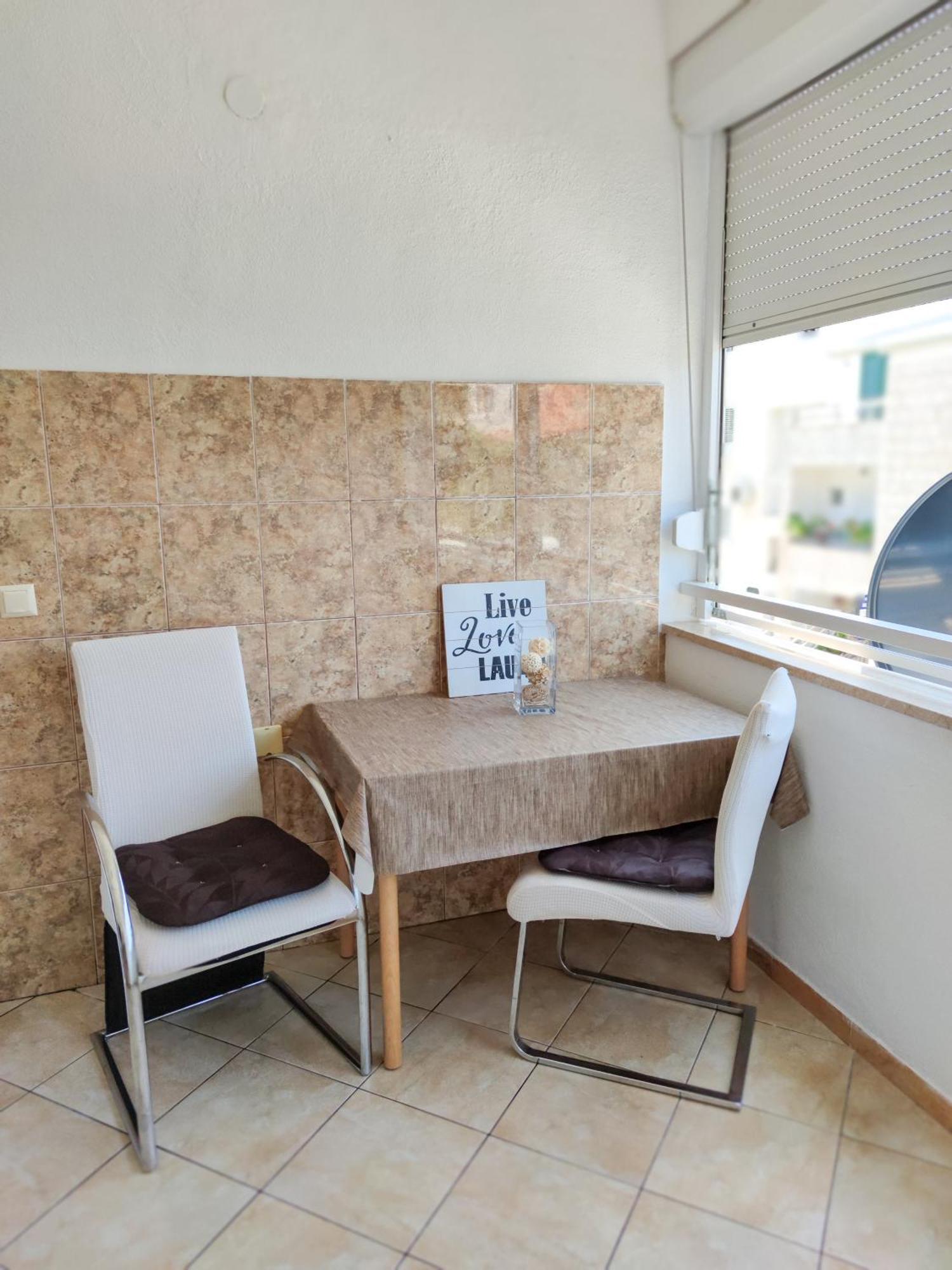 Apartments And Rooms Marica Makarska Bilik gambar