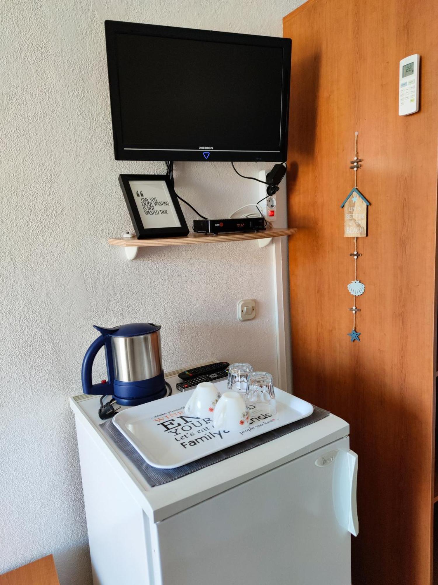 Apartments And Rooms Marica Makarska Bilik gambar